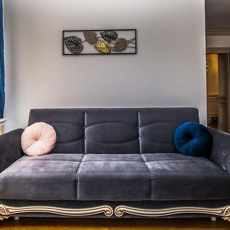 Sky Park Home Iasi Extérieur photo