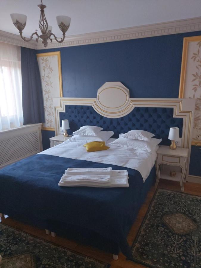 Sky Park Home Iasi Extérieur photo