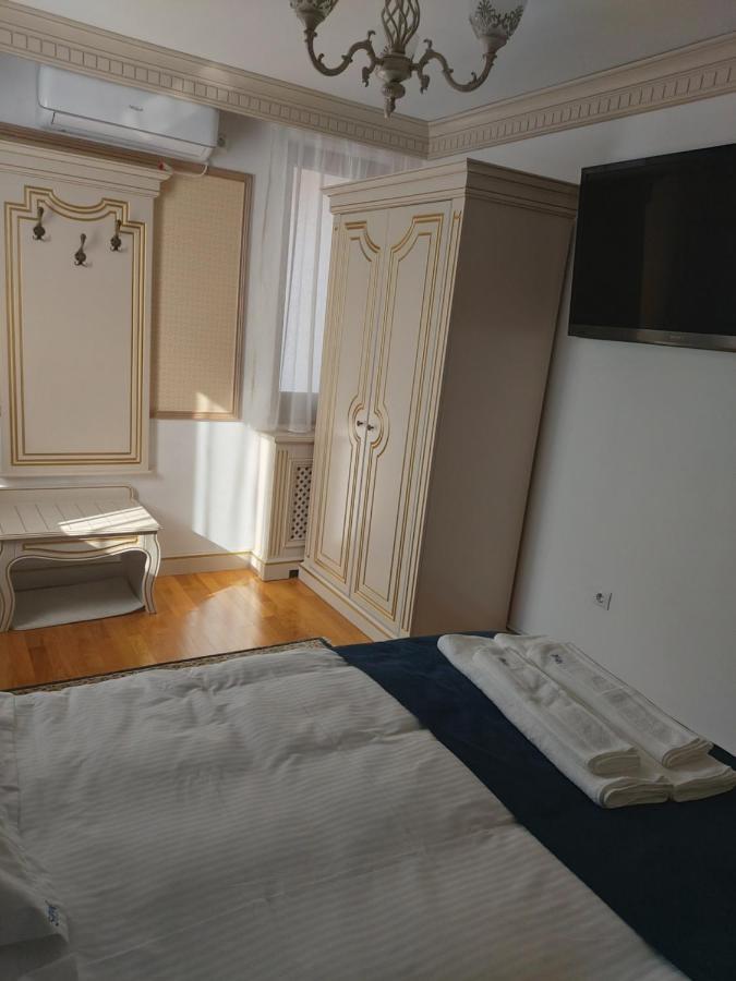 Sky Park Home Iasi Extérieur photo