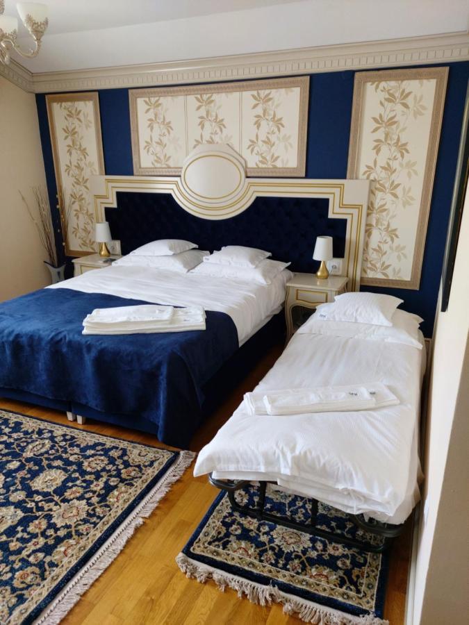 Sky Park Home Iasi Extérieur photo